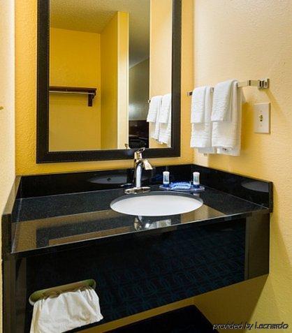 BW Allentown Bethlehem Lehigh Valley Inn & Suites Dış mekan fotoğraf
